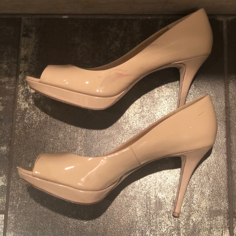 Tan heels